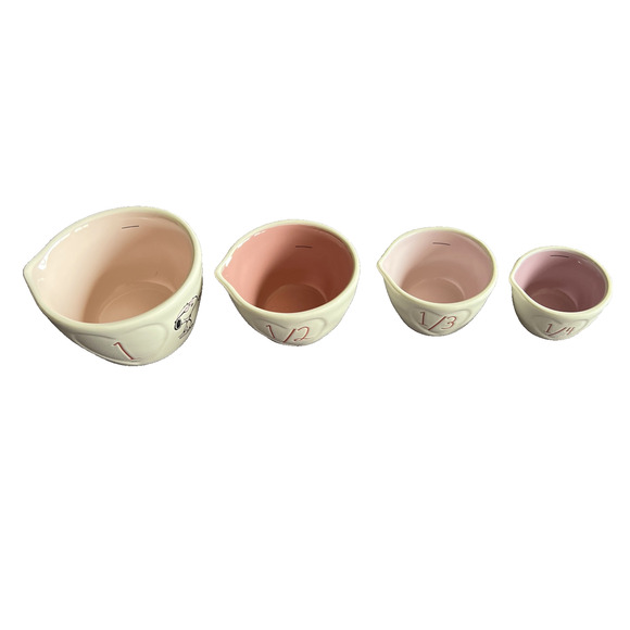 Rae Dunn x Peanut’s Snoopy Valentines Day 4 Piece Nesting Measuring Cup Set NEW - Picture 4 of 7